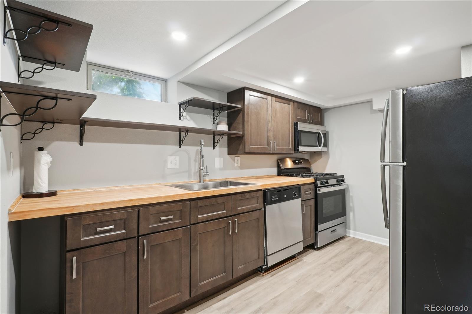 MLS Image #20 for 3285 s delaware street,englewood, Colorado