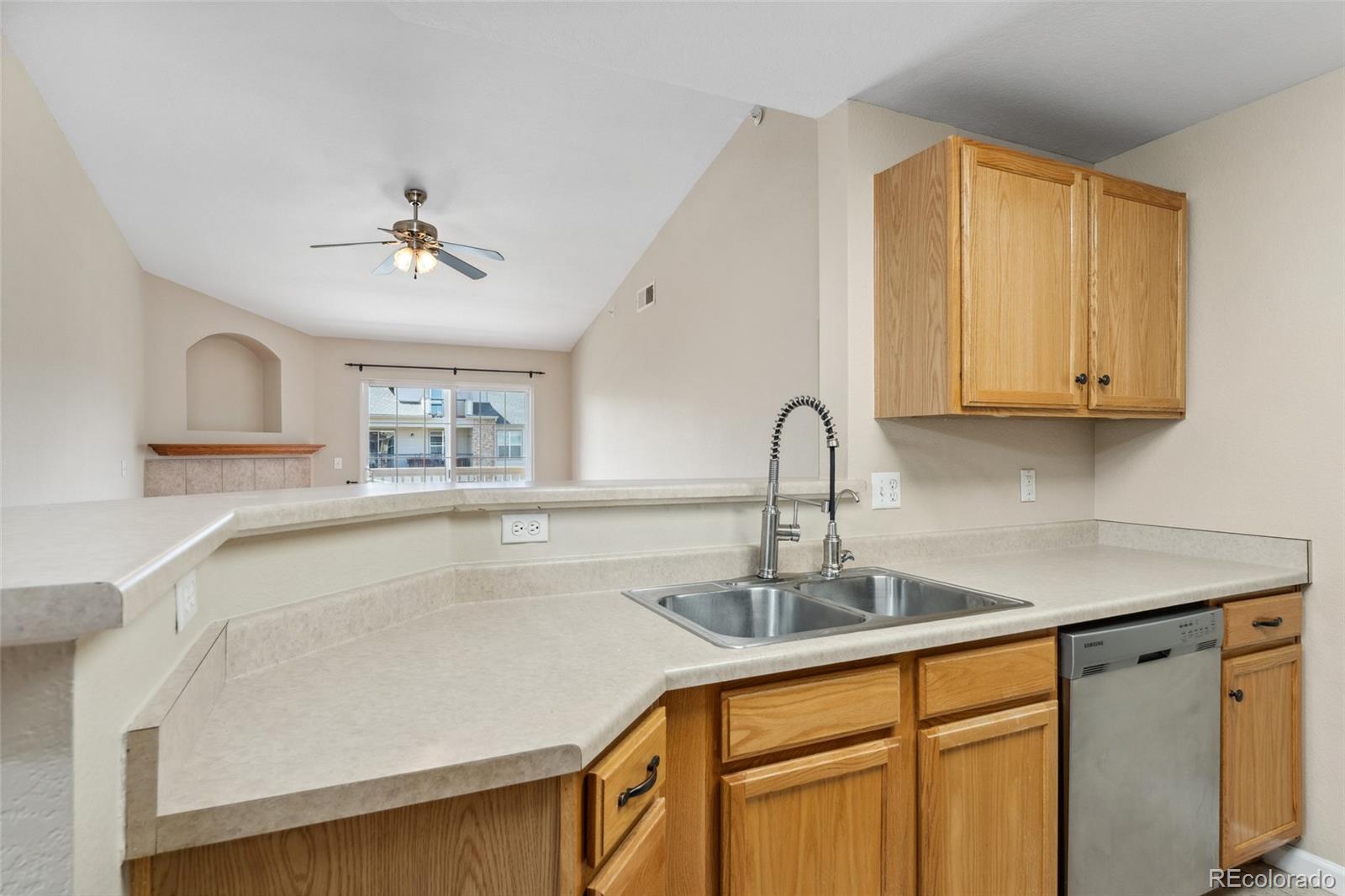 MLS Image #11 for 7440 s blackhawk street,englewood, Colorado