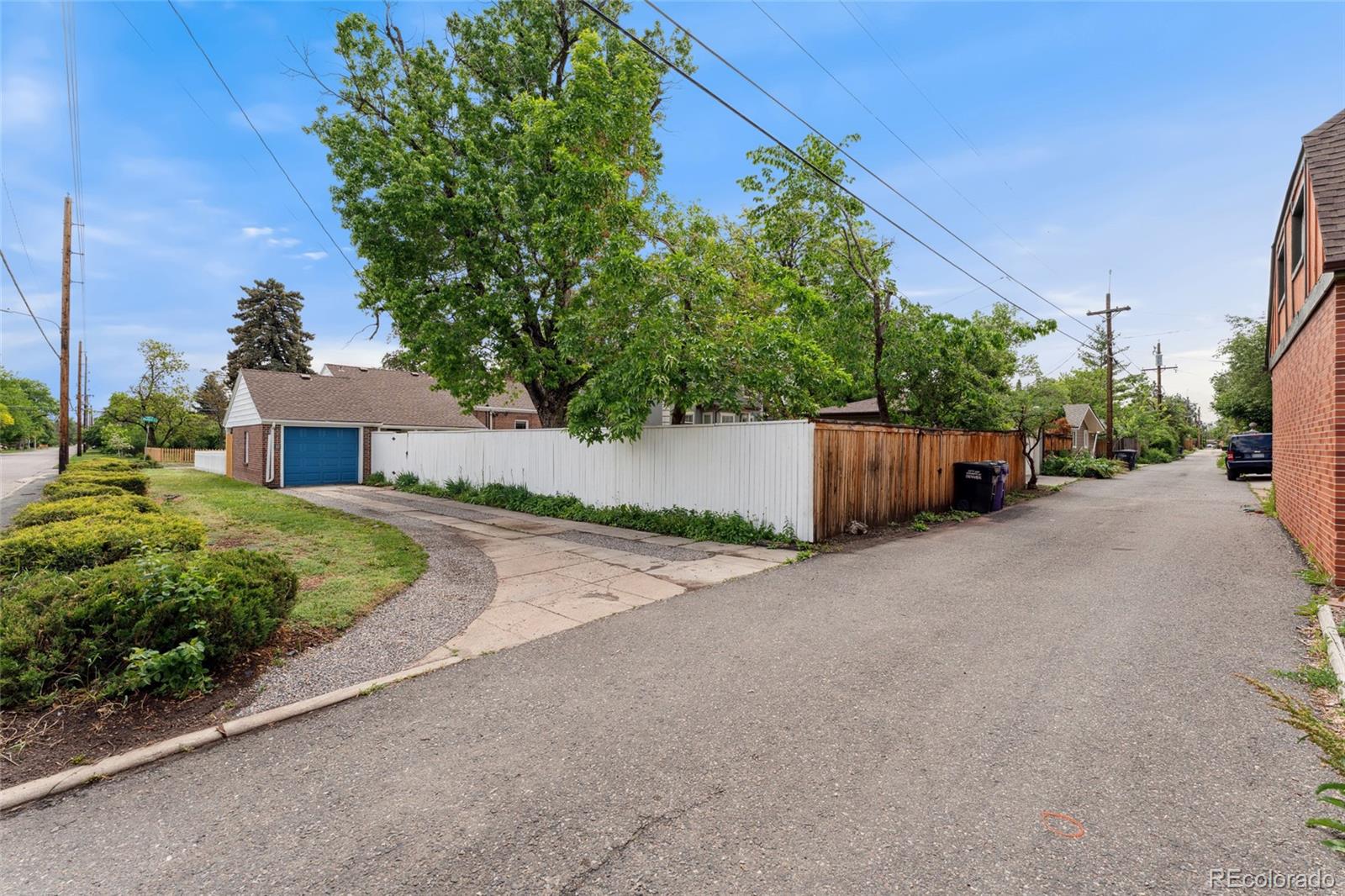 MLS Image #36 for 1691  roslyn street,denver, Colorado