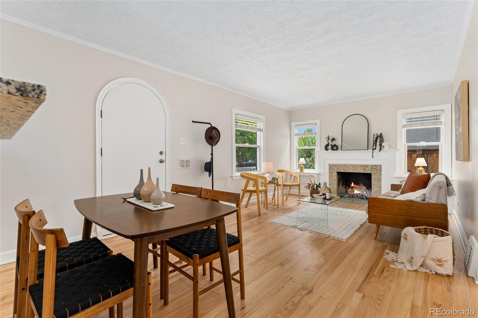 MLS Image #6 for 1691  roslyn street,denver, Colorado