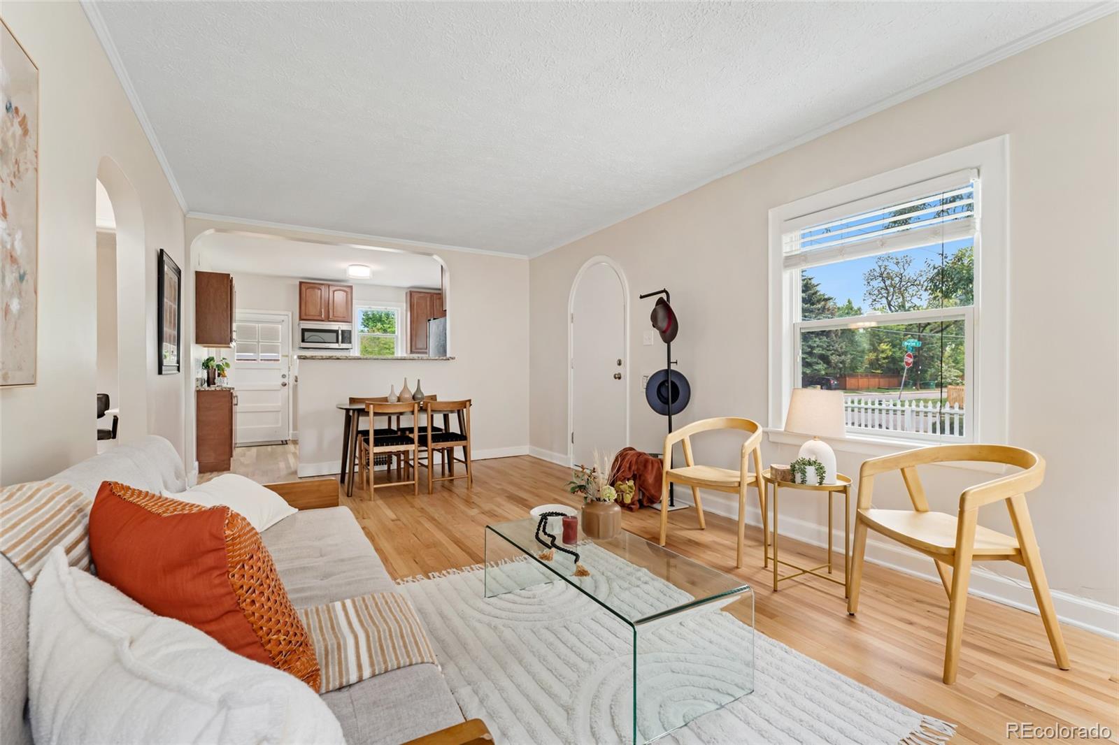 MLS Image #9 for 1691  roslyn street,denver, Colorado