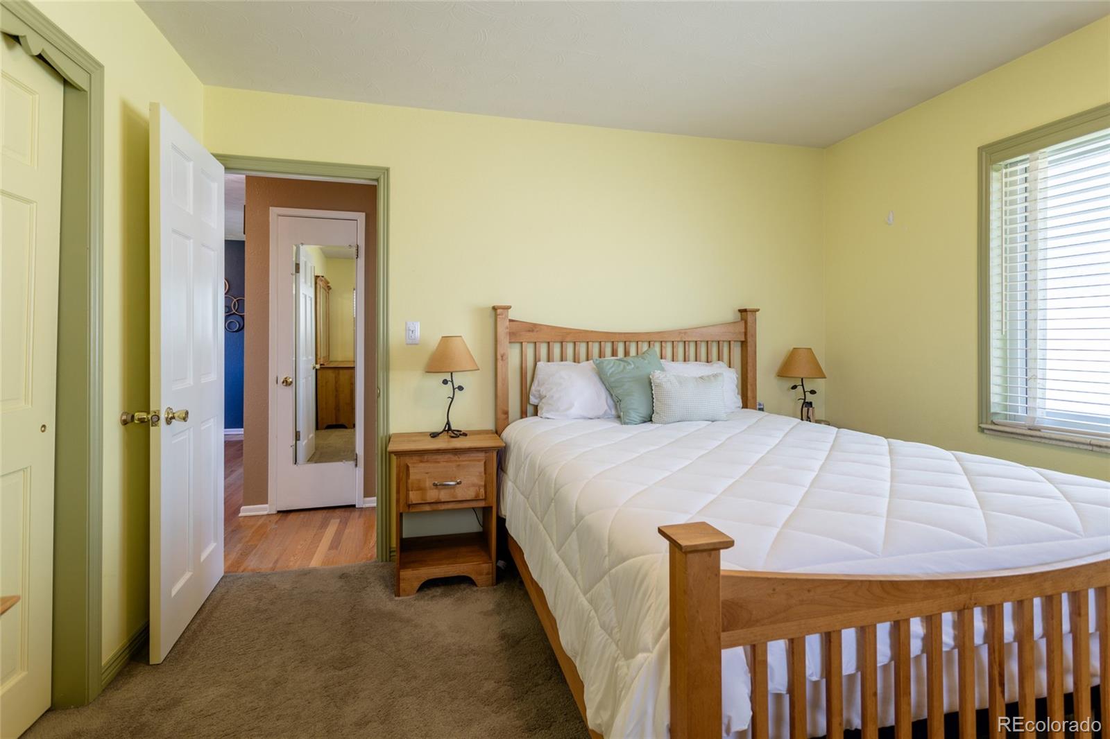 MLS Image #11 for 4530 s inca street,englewood, Colorado