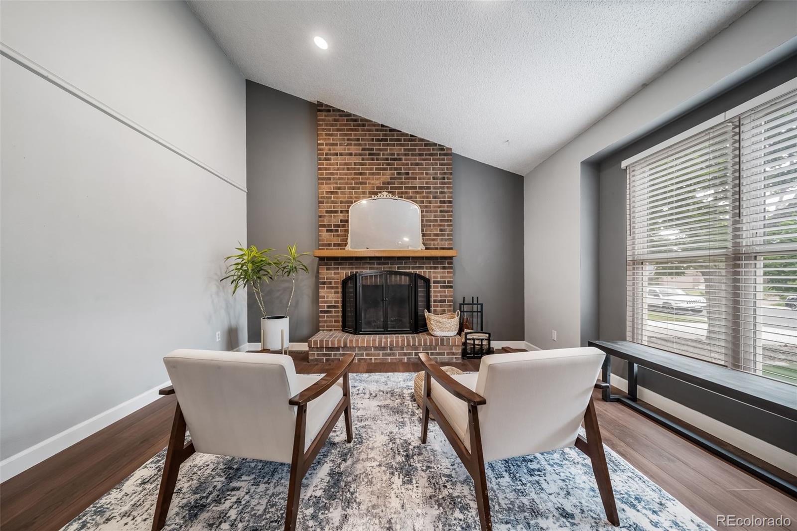 MLS Image #3 for 17372 e prentice circle,centennial, Colorado