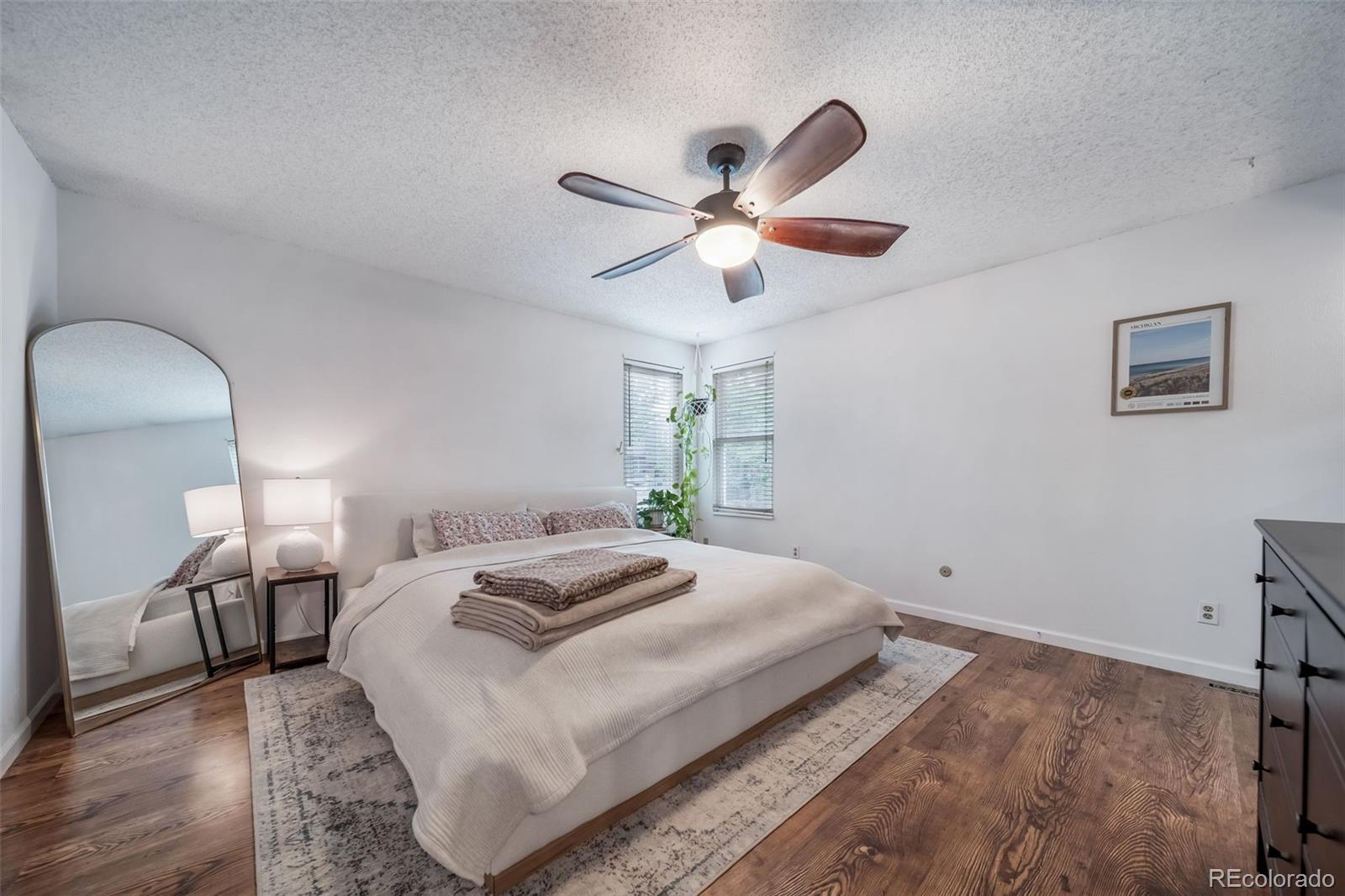 MLS Image #5 for 17372 e prentice circle,centennial, Colorado
