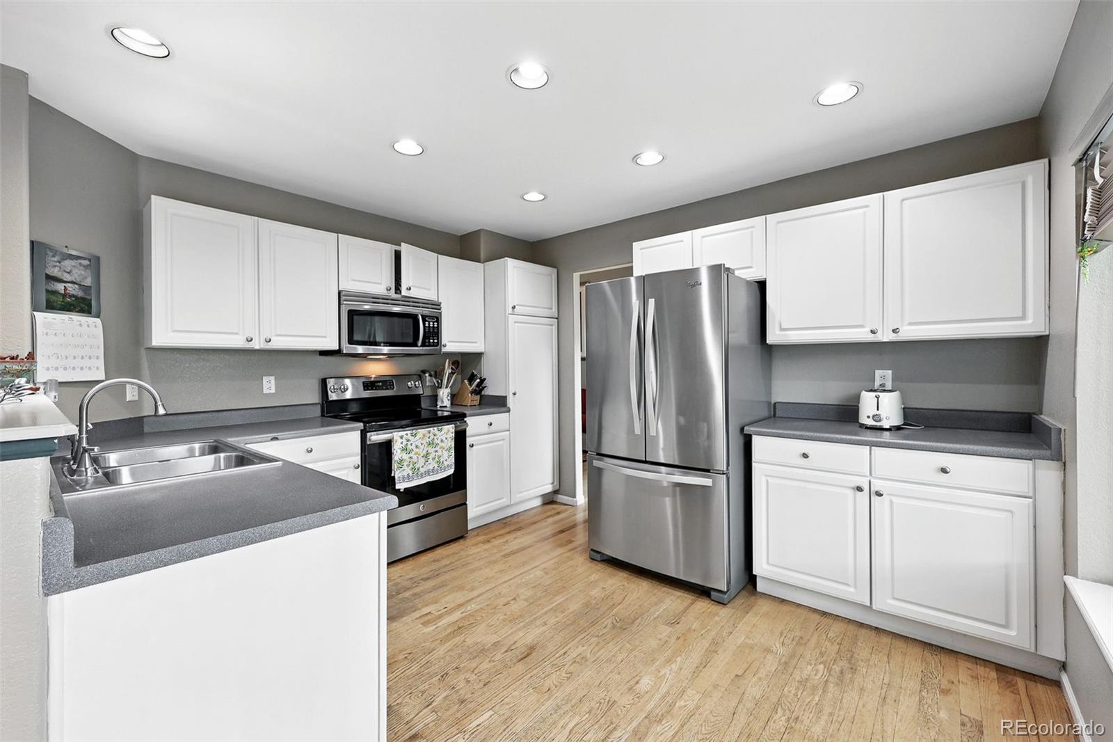MLS Image #7 for 823  timothy drive,longmont, Colorado