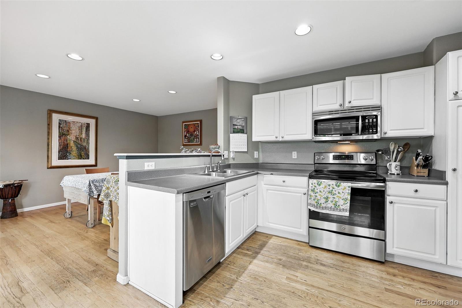MLS Image #8 for 823  timothy drive,longmont, Colorado