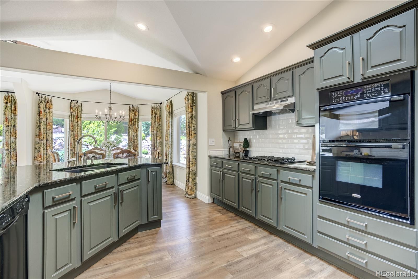 MLS Image #16 for 40  wuthering heights drive,colorado springs, Colorado