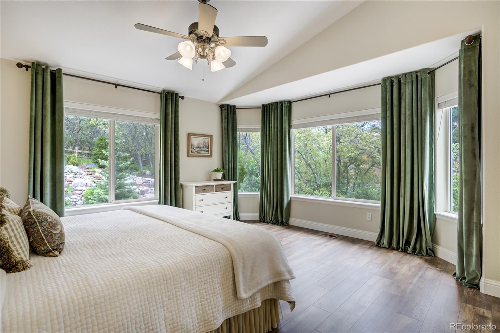 MLS Image #17 for 40  wuthering heights drive,colorado springs, Colorado