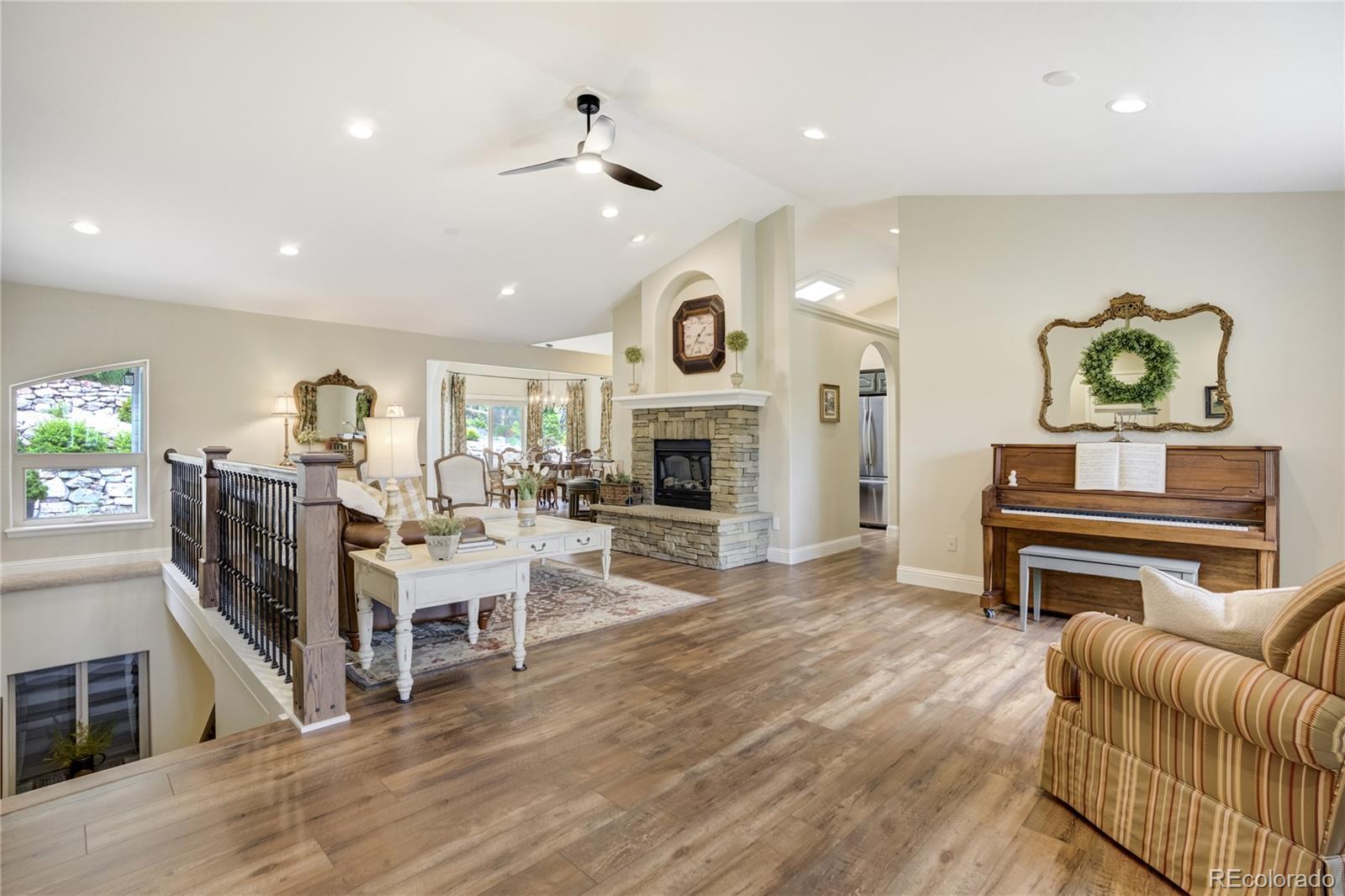 MLS Image #4 for 40  wuthering heights drive,colorado springs, Colorado