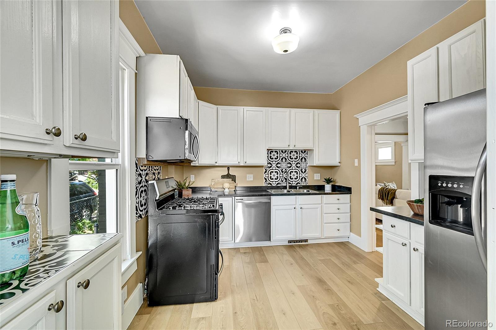 MLS Image #12 for 2143 s acoma street,denver, Colorado