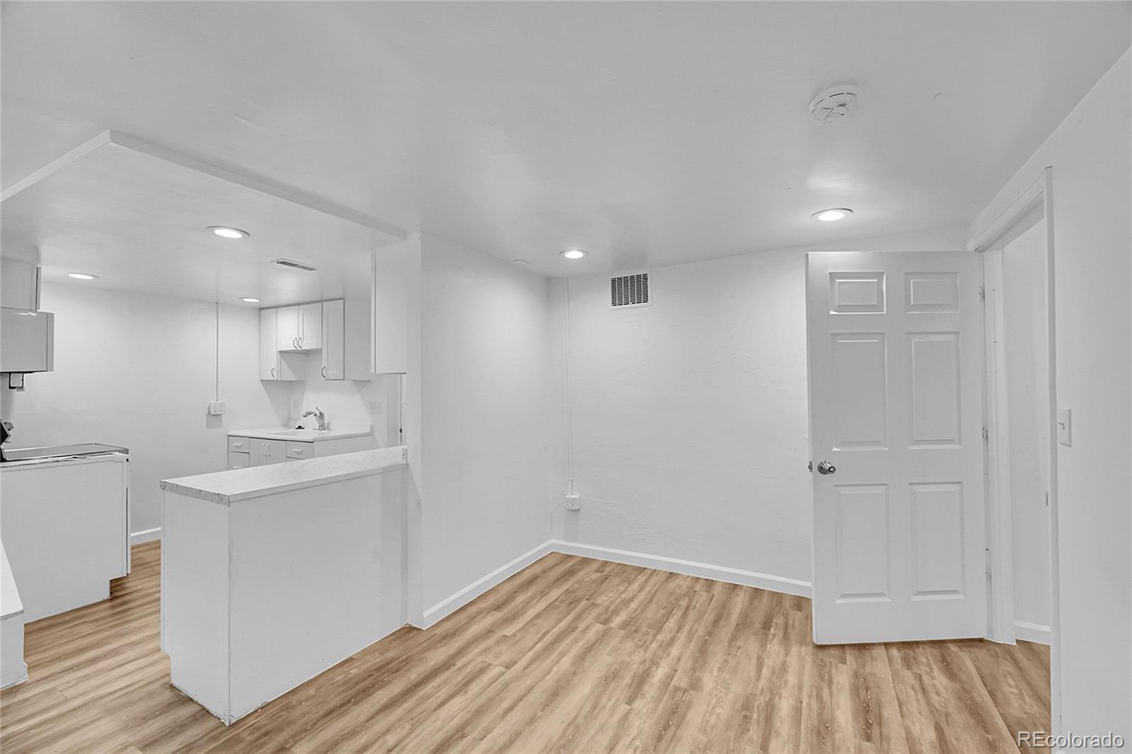 MLS Image #28 for 2143 s acoma street,denver, Colorado