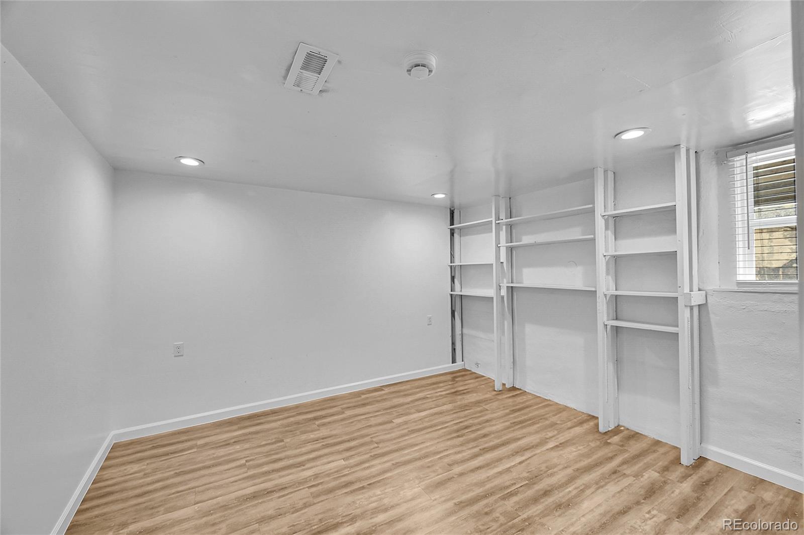 MLS Image #29 for 2143 s acoma street,denver, Colorado