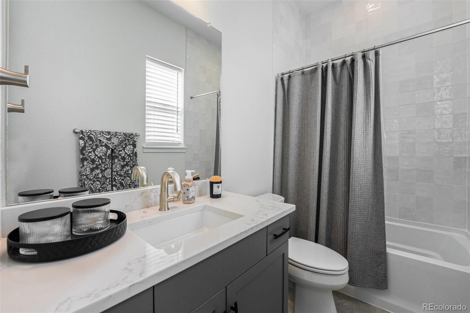 MLS Image #19 for 7169  canyon sky trail,castle pines, Colorado