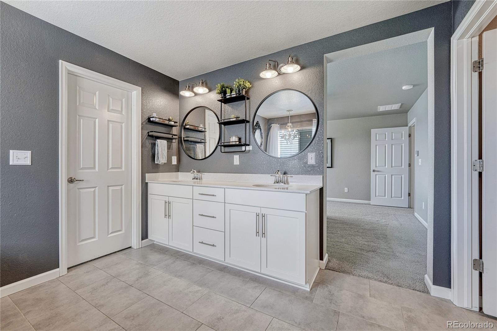 MLS Image #3 for 23957 e rocky top avenue,aurora, Colorado