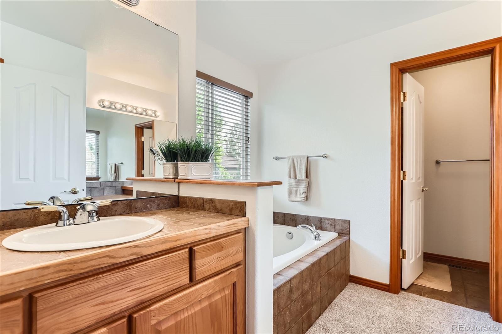MLS Image #14 for 5483  gunnison drive,frederick, Colorado