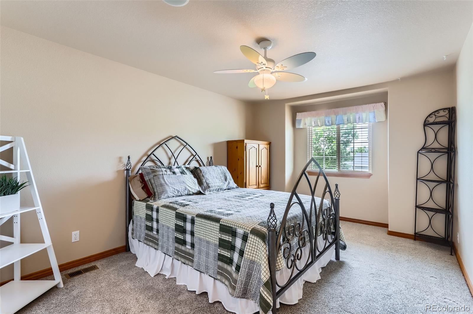 MLS Image #16 for 5483  gunnison drive,frederick, Colorado