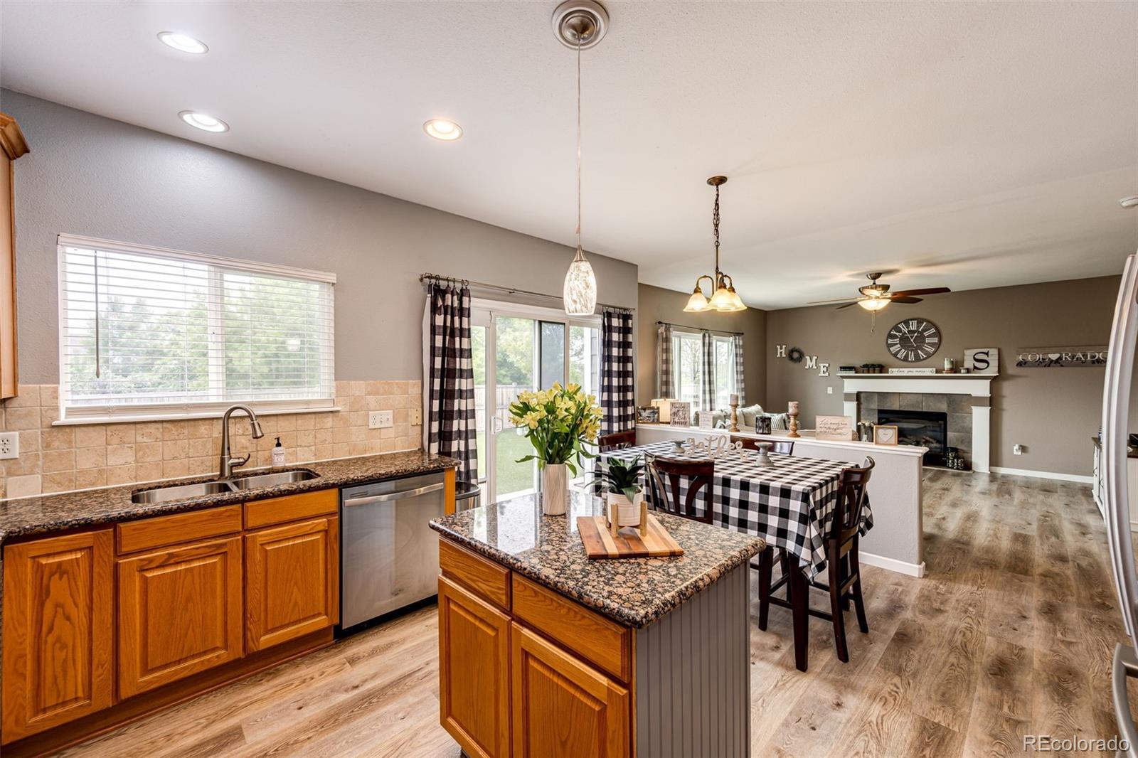 MLS Image #14 for 5794 s yakima way,aurora, Colorado