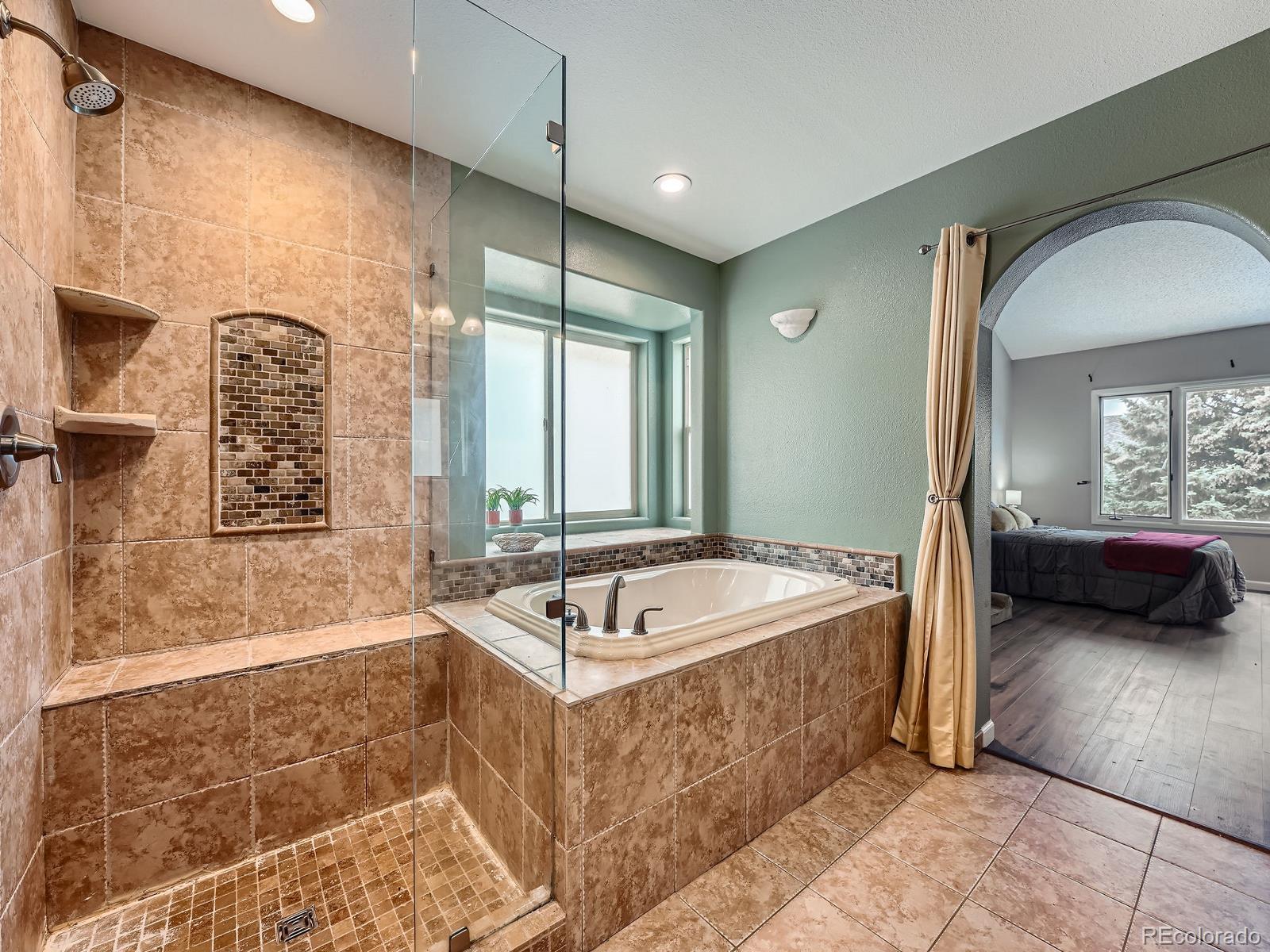 MLS Image #15 for 19098 e ida drive,aurora, Colorado