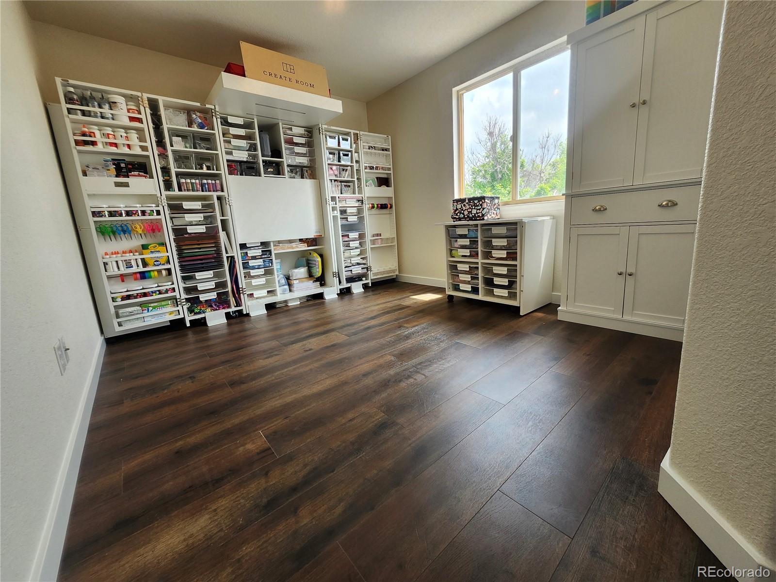 MLS Image #16 for 21924 e lake avenue,aurora, Colorado