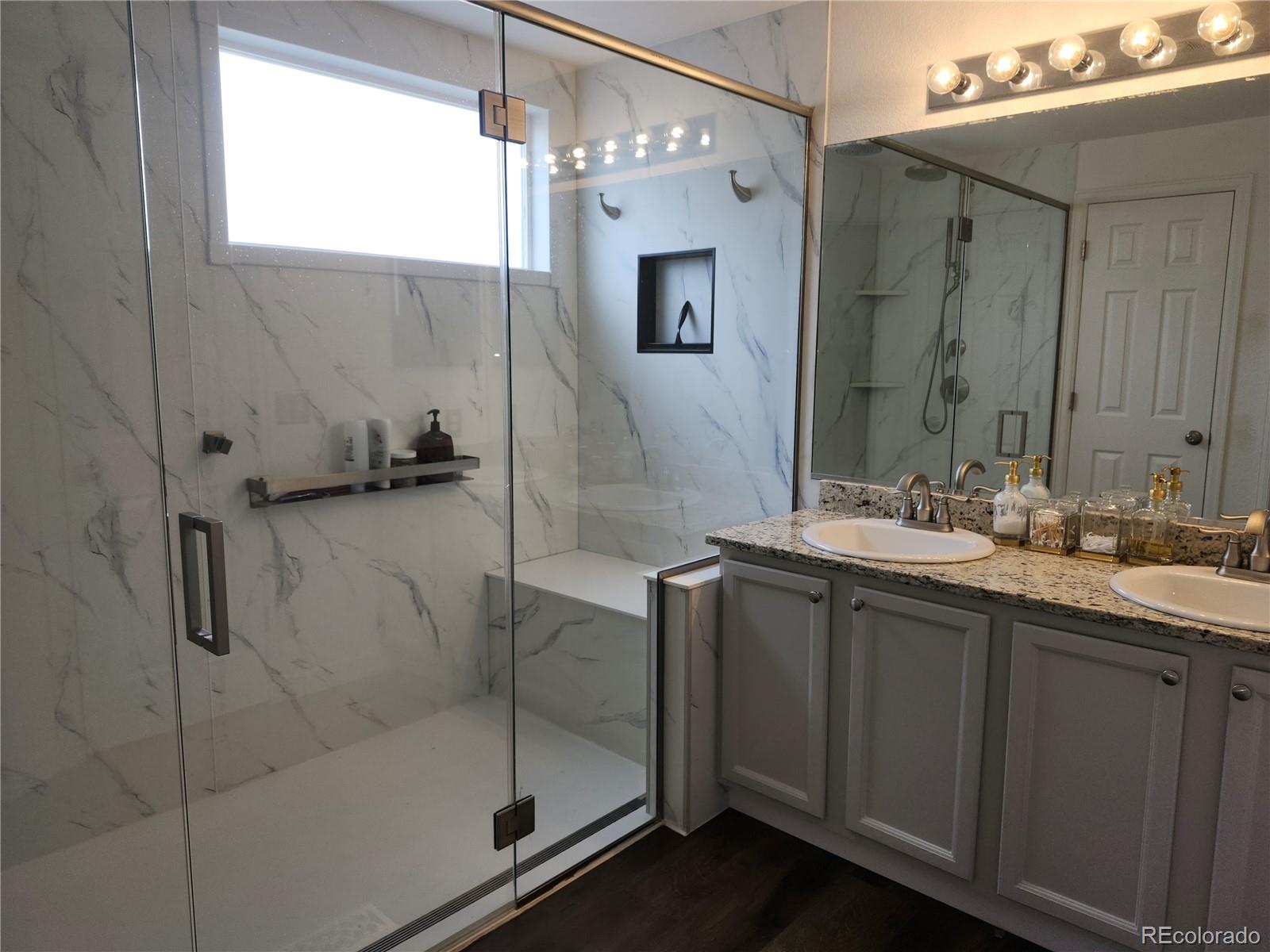 MLS Image #4 for 21924 e lake avenue,aurora, Colorado