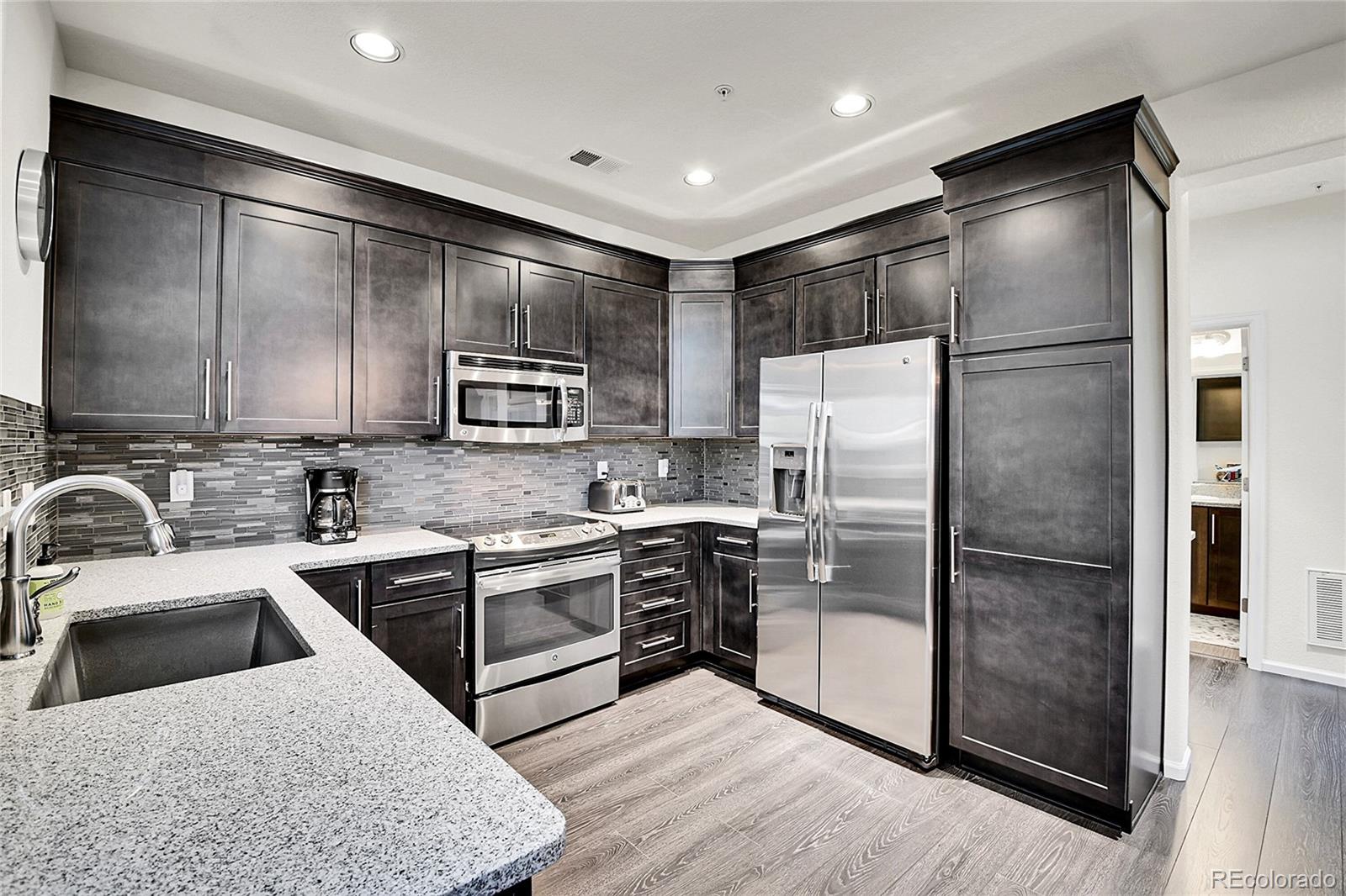 MLS Image #18 for 3437  rosato drive c,highlands ranch, Colorado