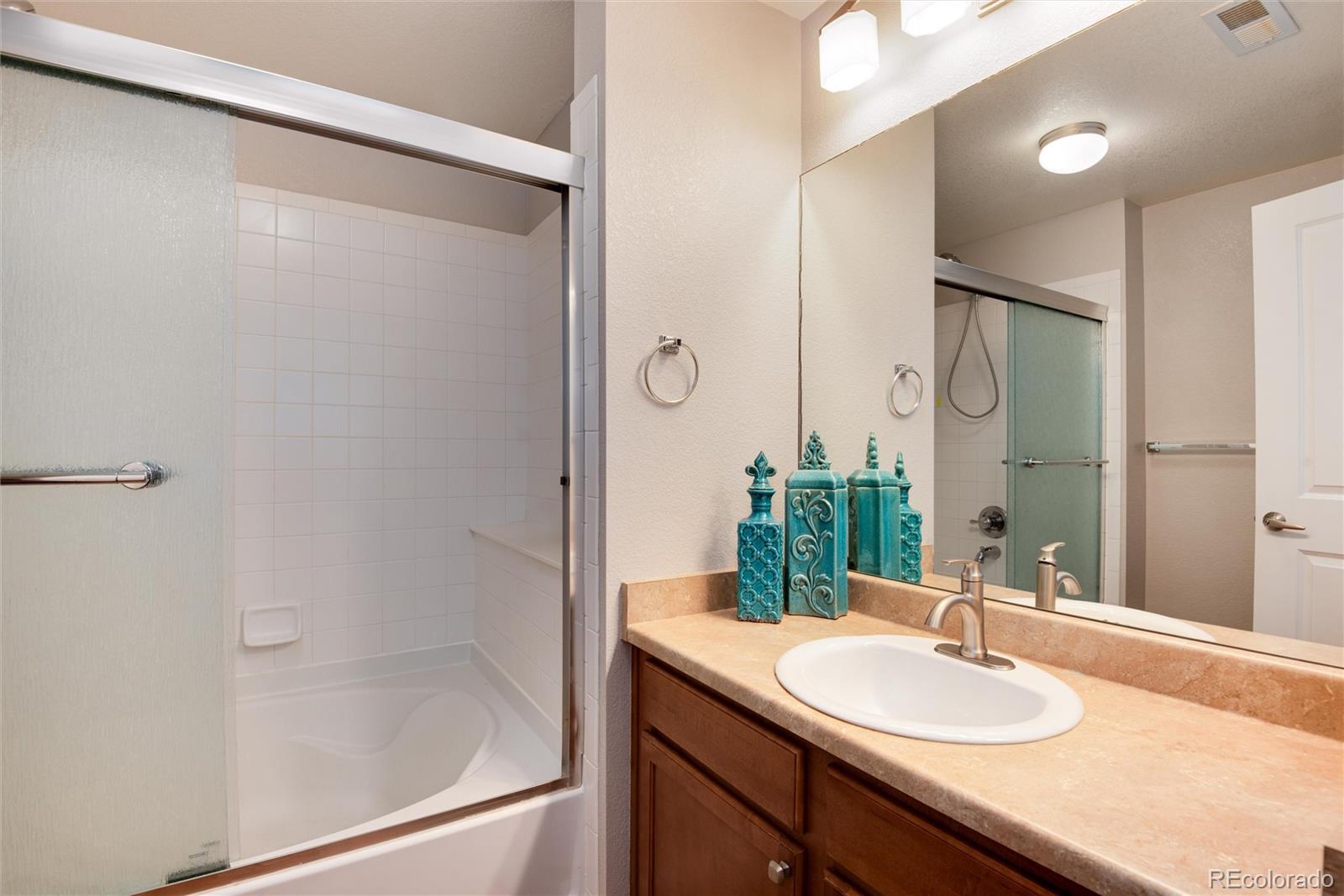MLS Image #19 for 10056 w unser drive,littleton, Colorado