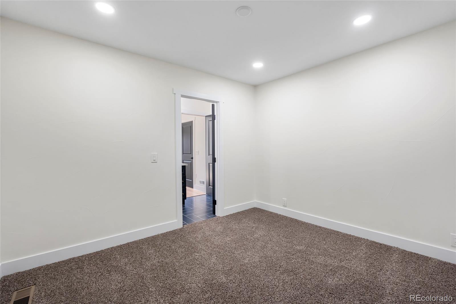 MLS Image #25 for 6882  quail street,arvada, Colorado