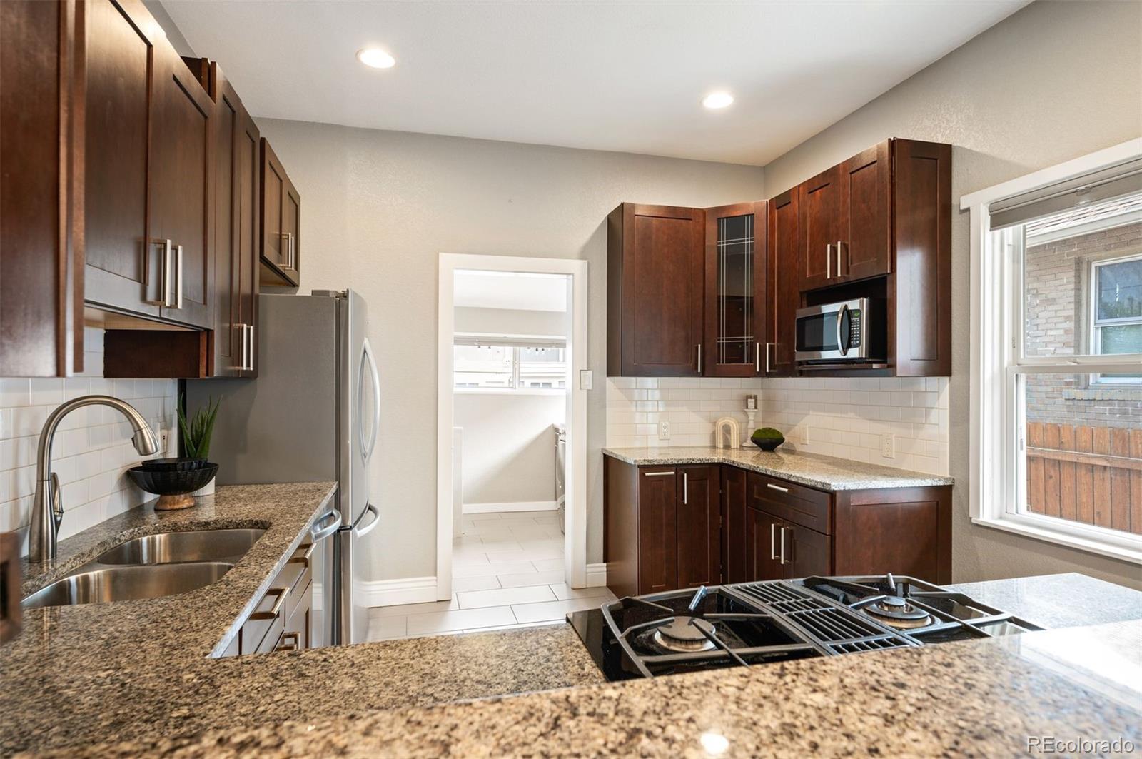 MLS Image #13 for 1532  meade street,denver, Colorado