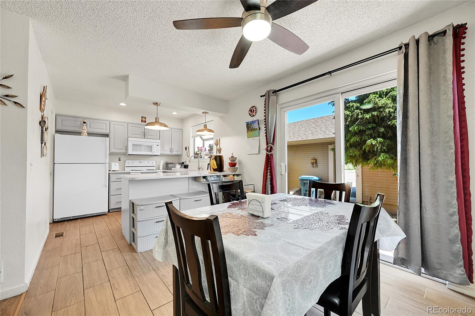 MLS Image #4 for 4146 s mobile circle,aurora, Colorado