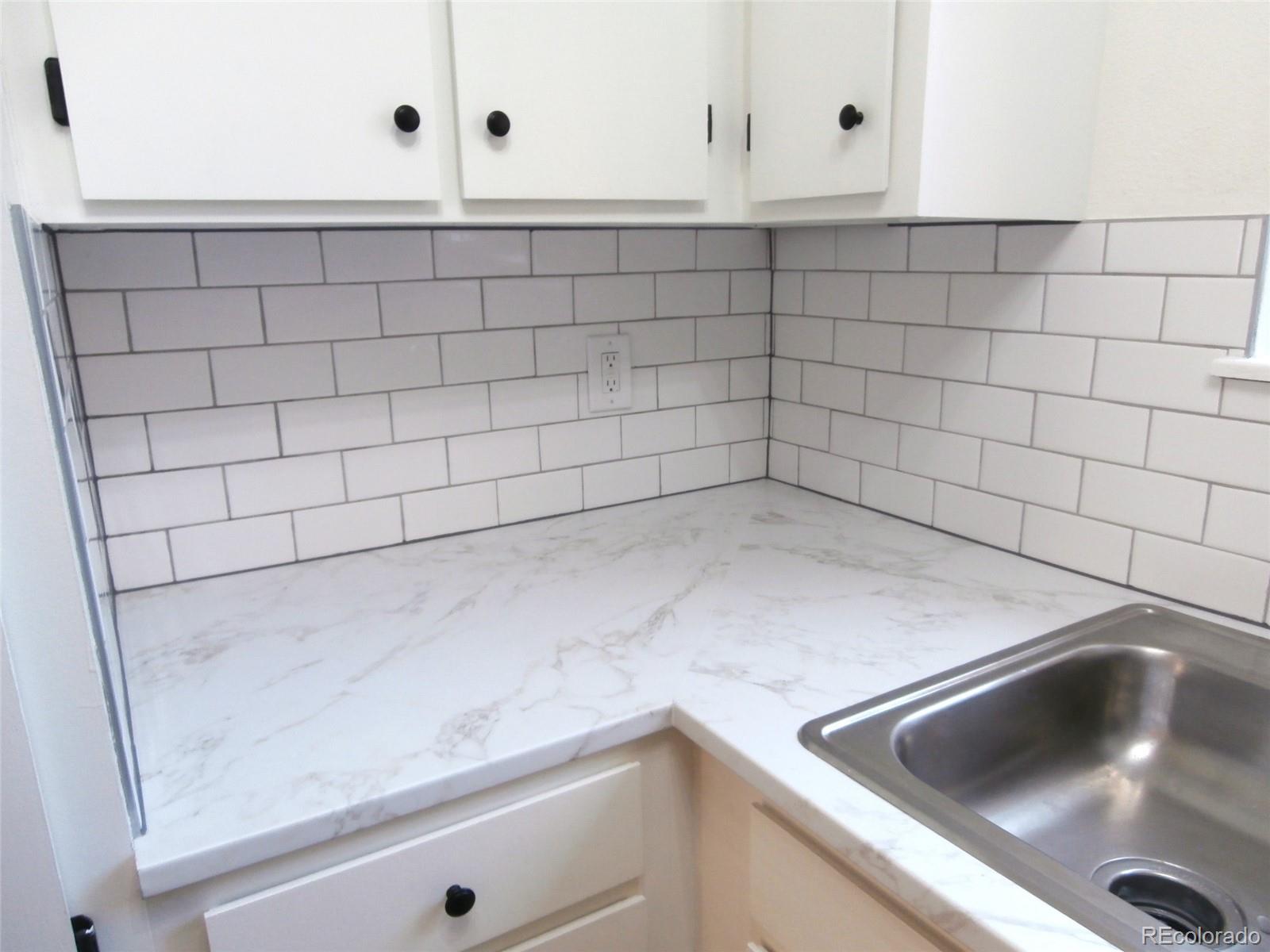 MLS Image #18 for 2215 s buckley road,aurora, Colorado