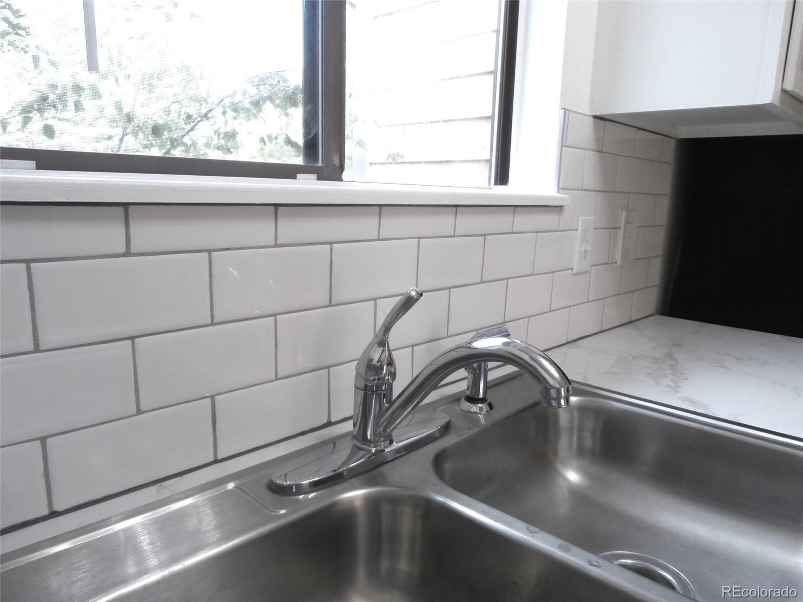 MLS Image #23 for 2215 s buckley road,aurora, Colorado