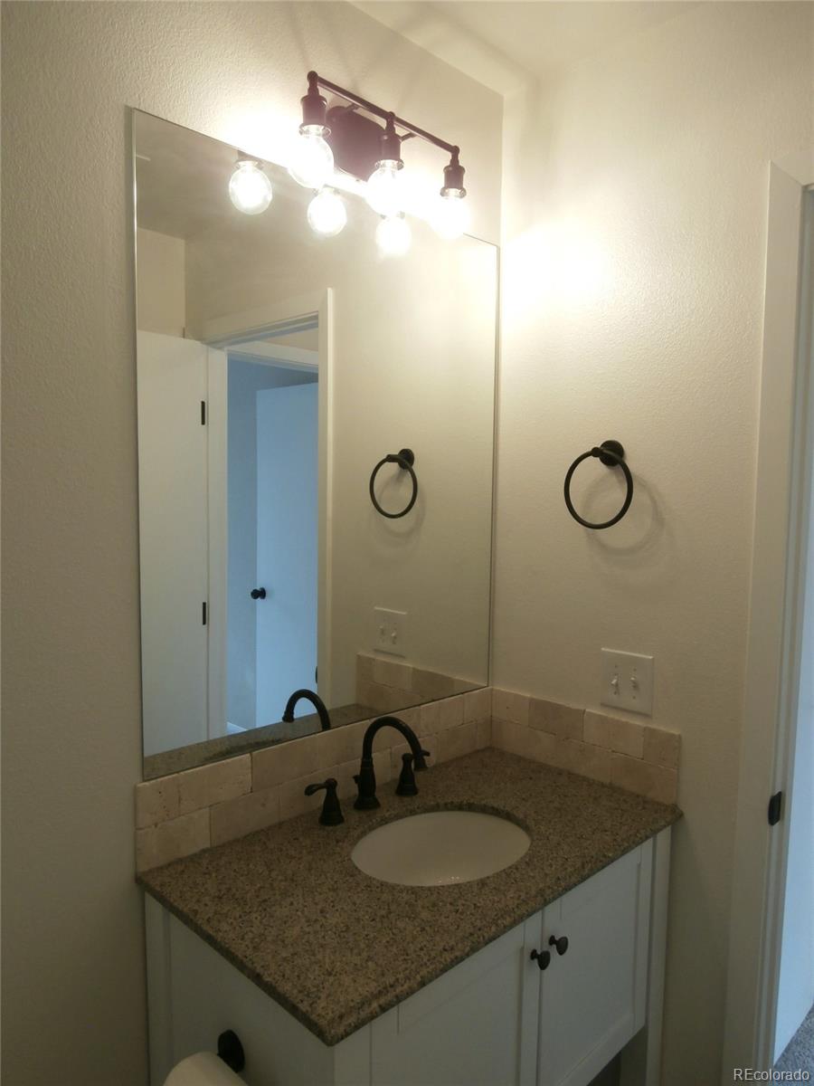 MLS Image #38 for 2215 s buckley road,aurora, Colorado