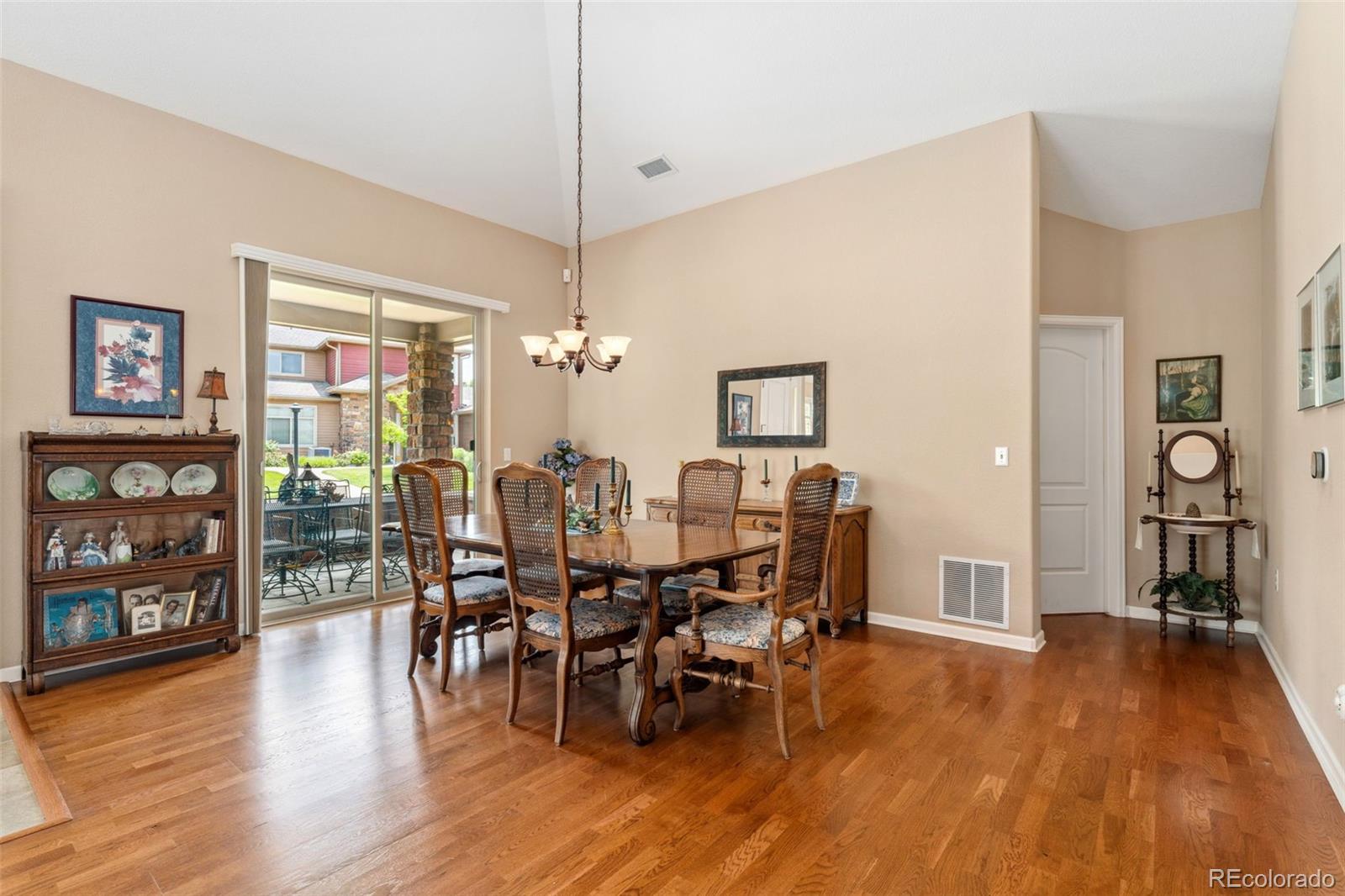 MLS Image #4 for 8595  gold peak drive,highlands ranch, Colorado