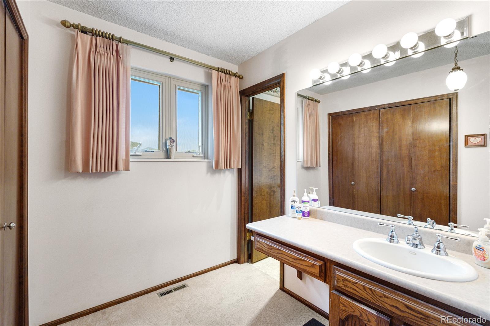 MLS Image #21 for 7583 w trail south drive,littleton, Colorado