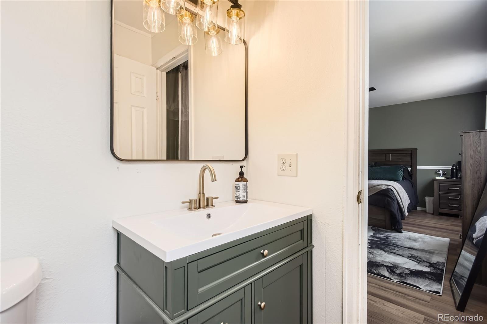 MLS Image #18 for 16602 e gunnison place,aurora, Colorado