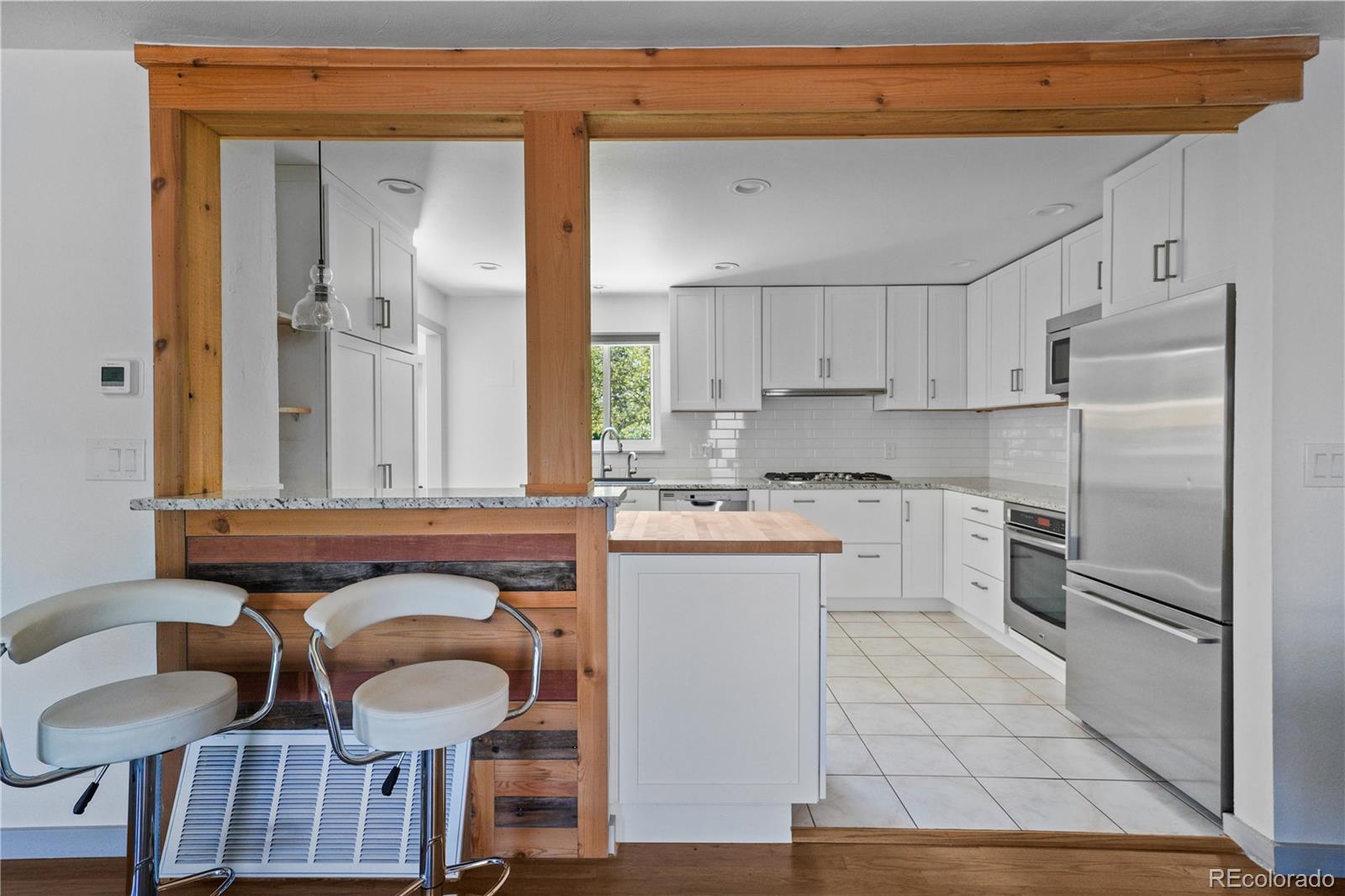 MLS Image #13 for 5996 s st paul way,centennial, Colorado