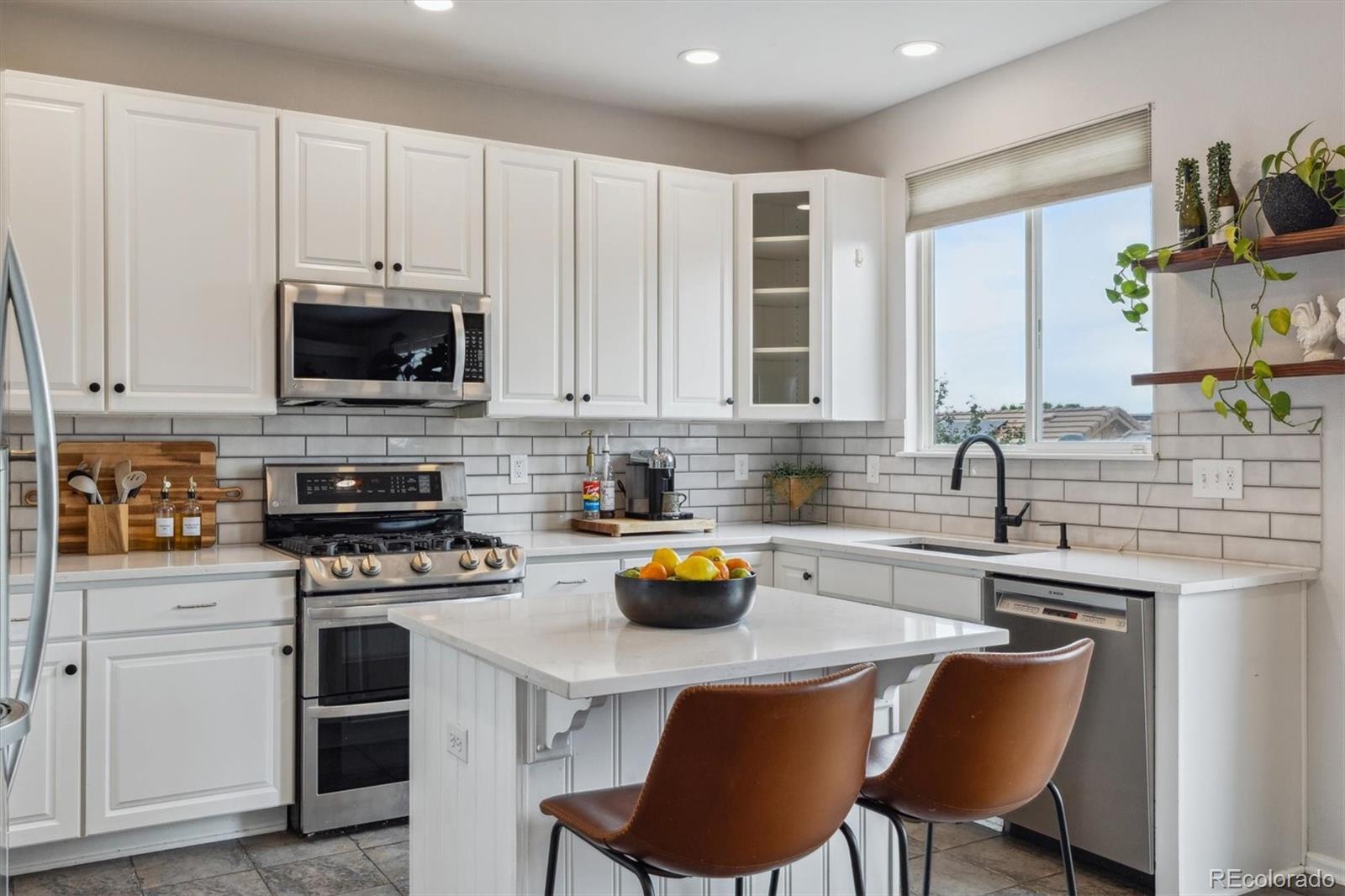 MLS Image #7 for 10535  laurelglen circle,highlands ranch, Colorado