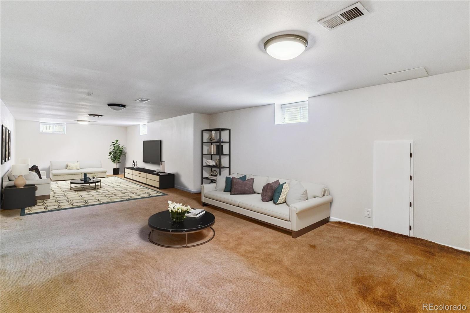 MLS Image #13 for 6769 s foresthill street,littleton, Colorado