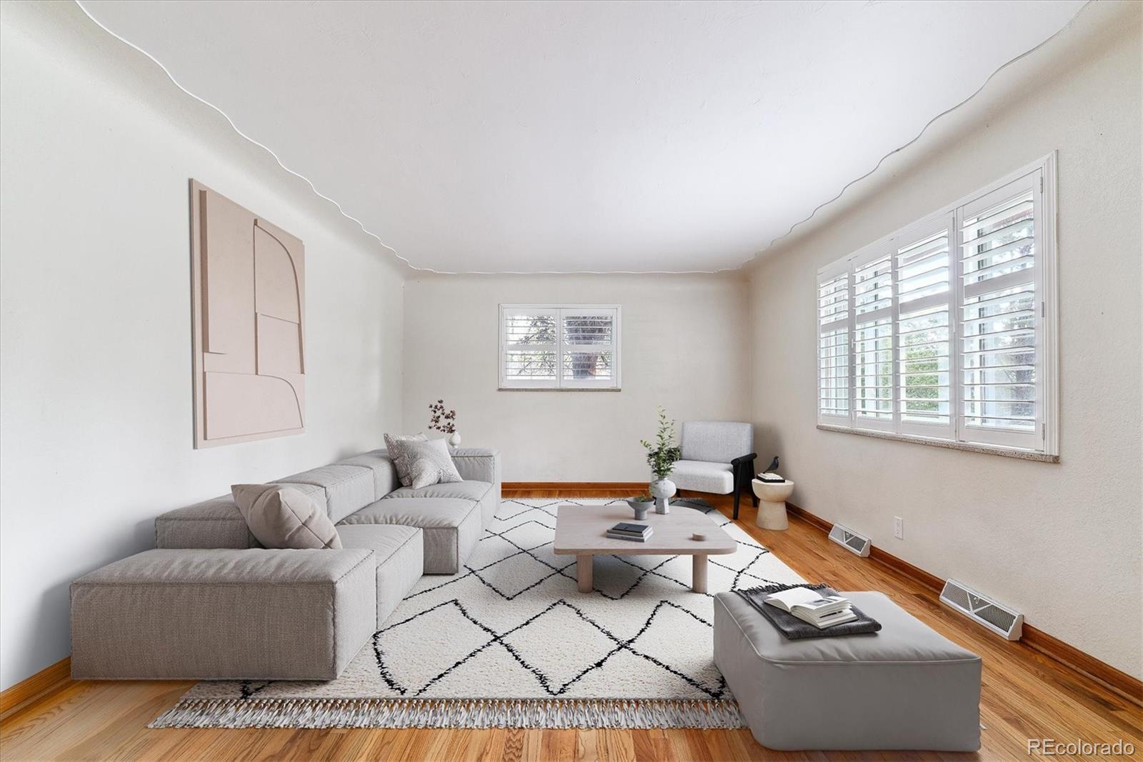 MLS Image #3 for 6769 s foresthill street,littleton, Colorado