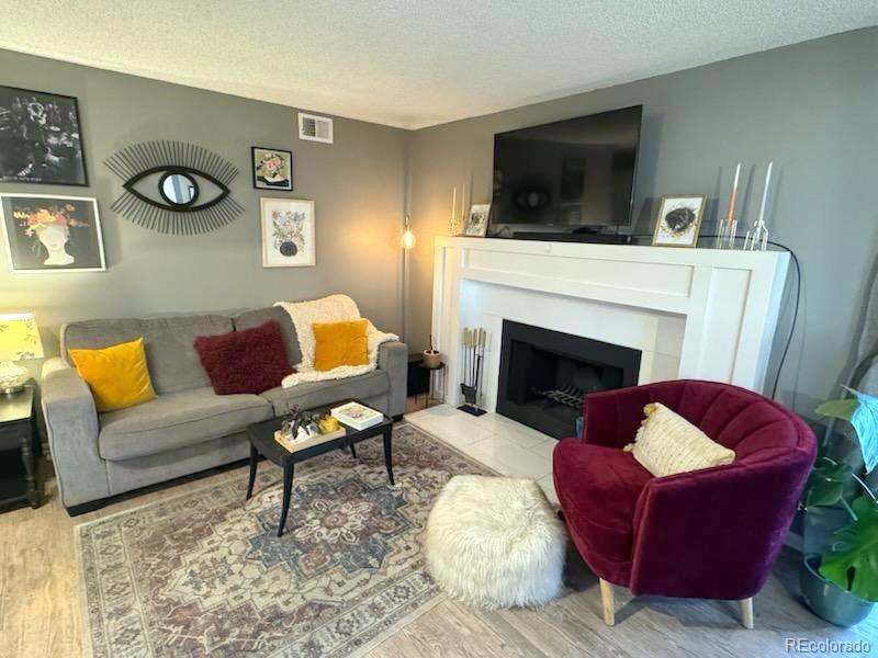 MLS Image #2 for 12546 e cornell avenue,aurora, Colorado
