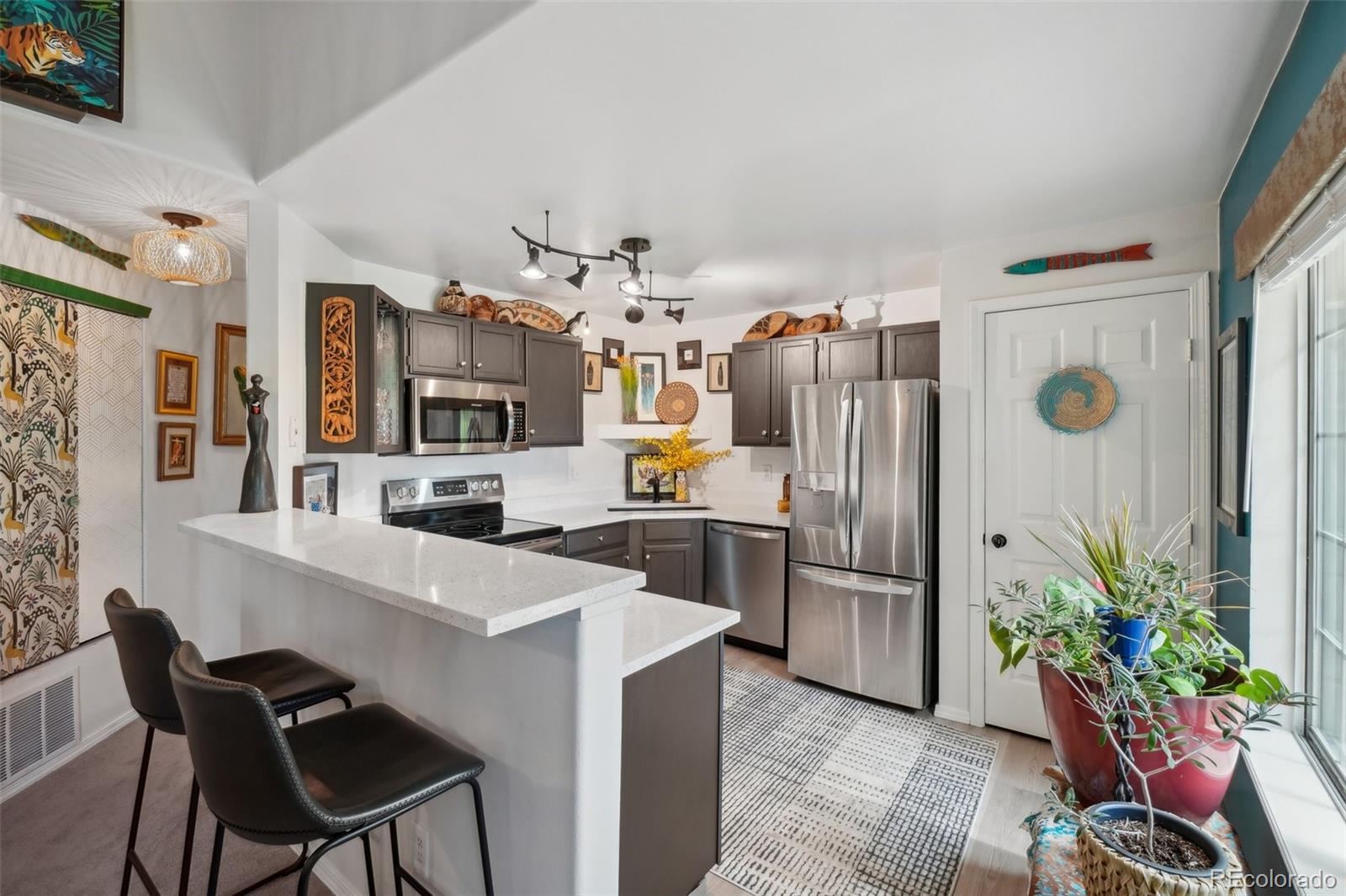 MLS Image #3 for 8653 e dry creek road,englewood, Colorado