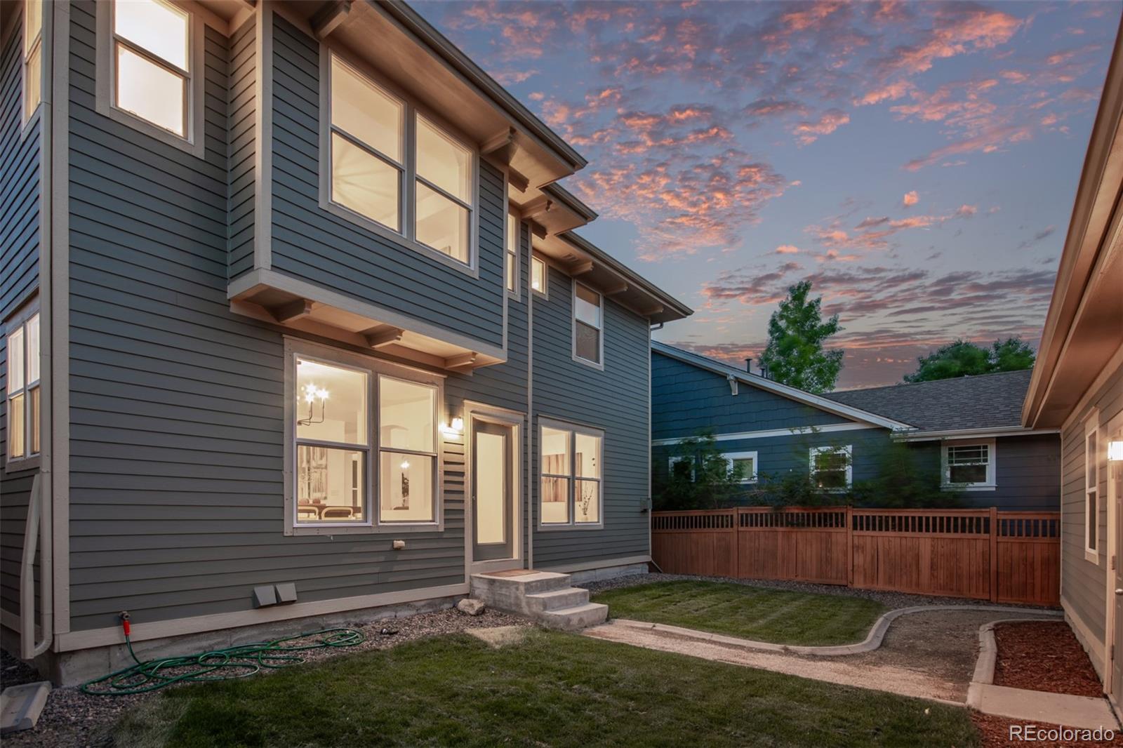 MLS Image #40 for 2345  akron street,denver, Colorado