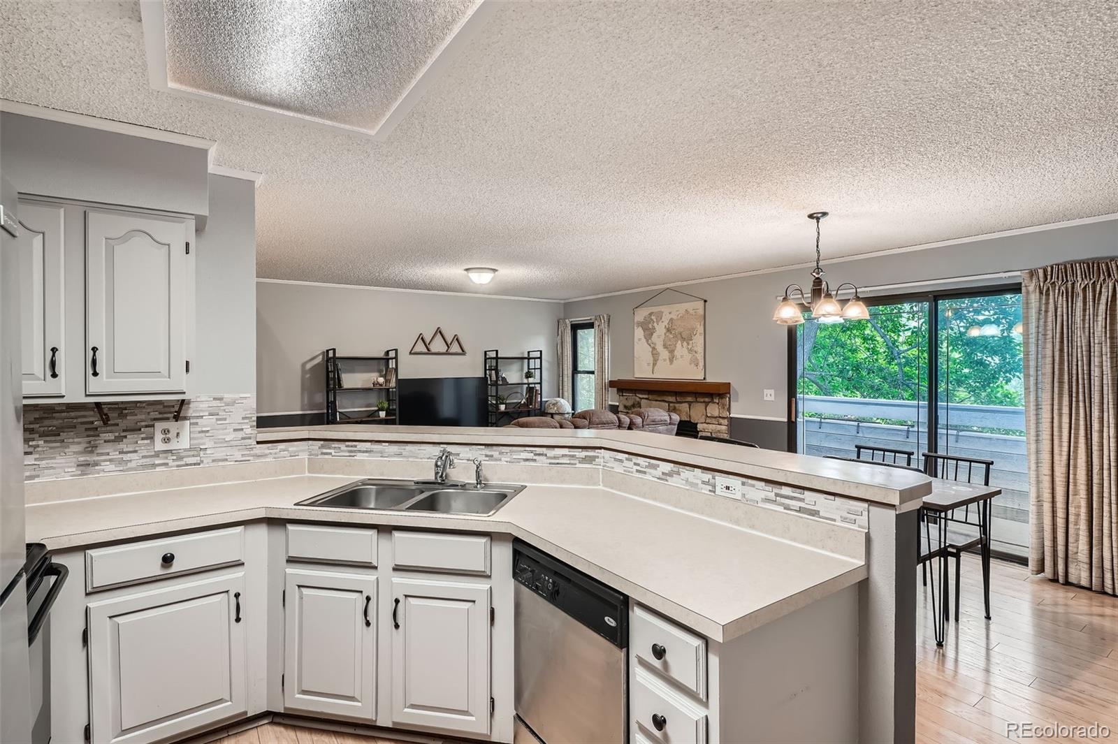 MLS Image #8 for 8795 w cornell avenue 1,lakewood, Colorado
