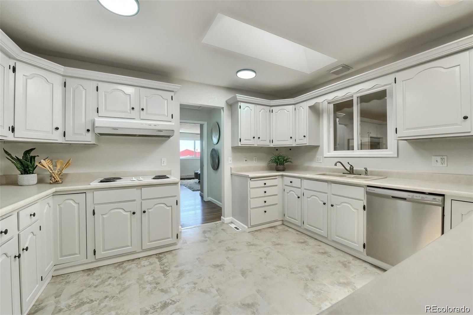 MLS Image #36 for 5075-5085  simms place,wheat ridge, Colorado