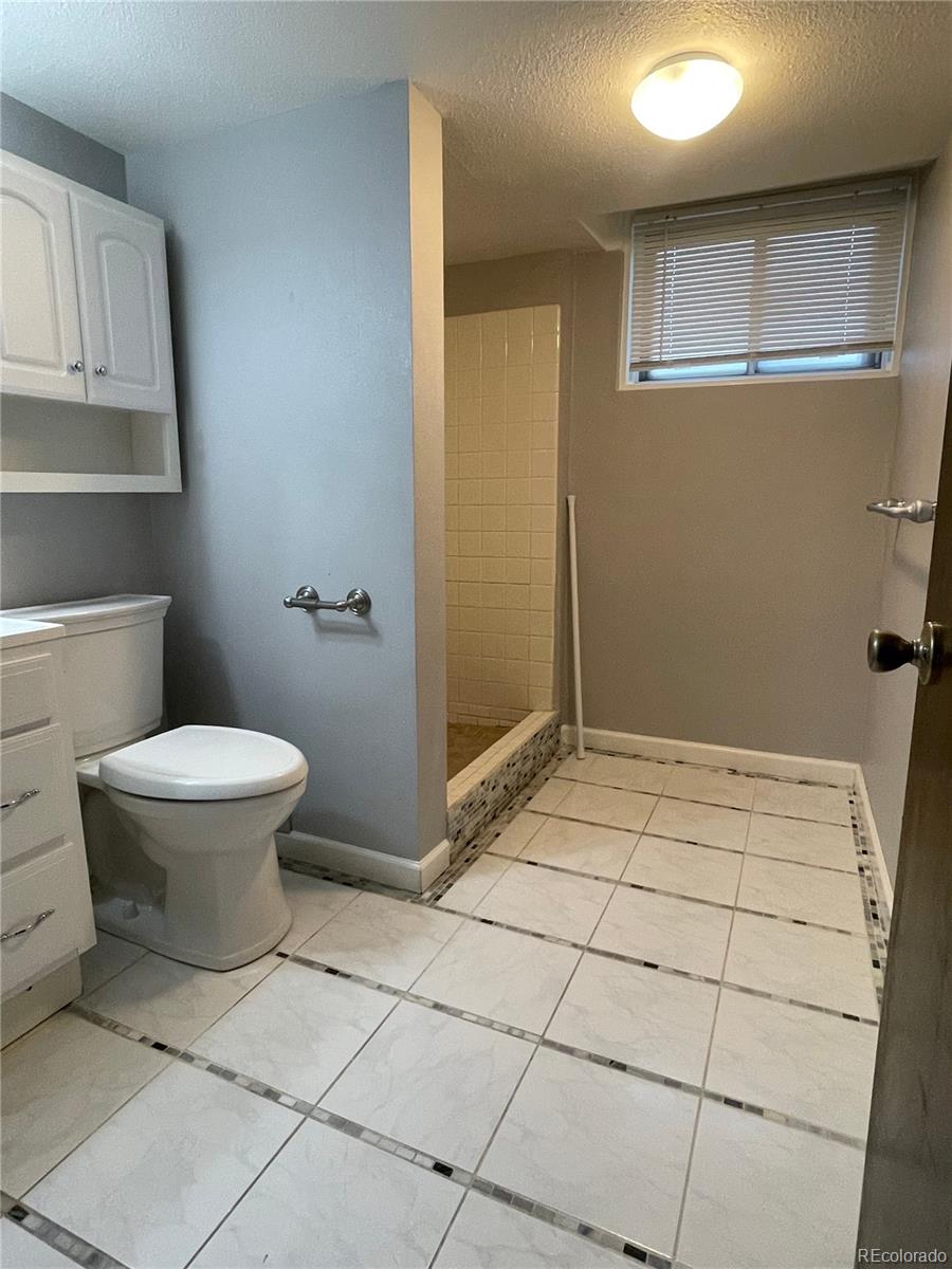 MLS Image #16 for 4115 s vincennes court,denver, Colorado
