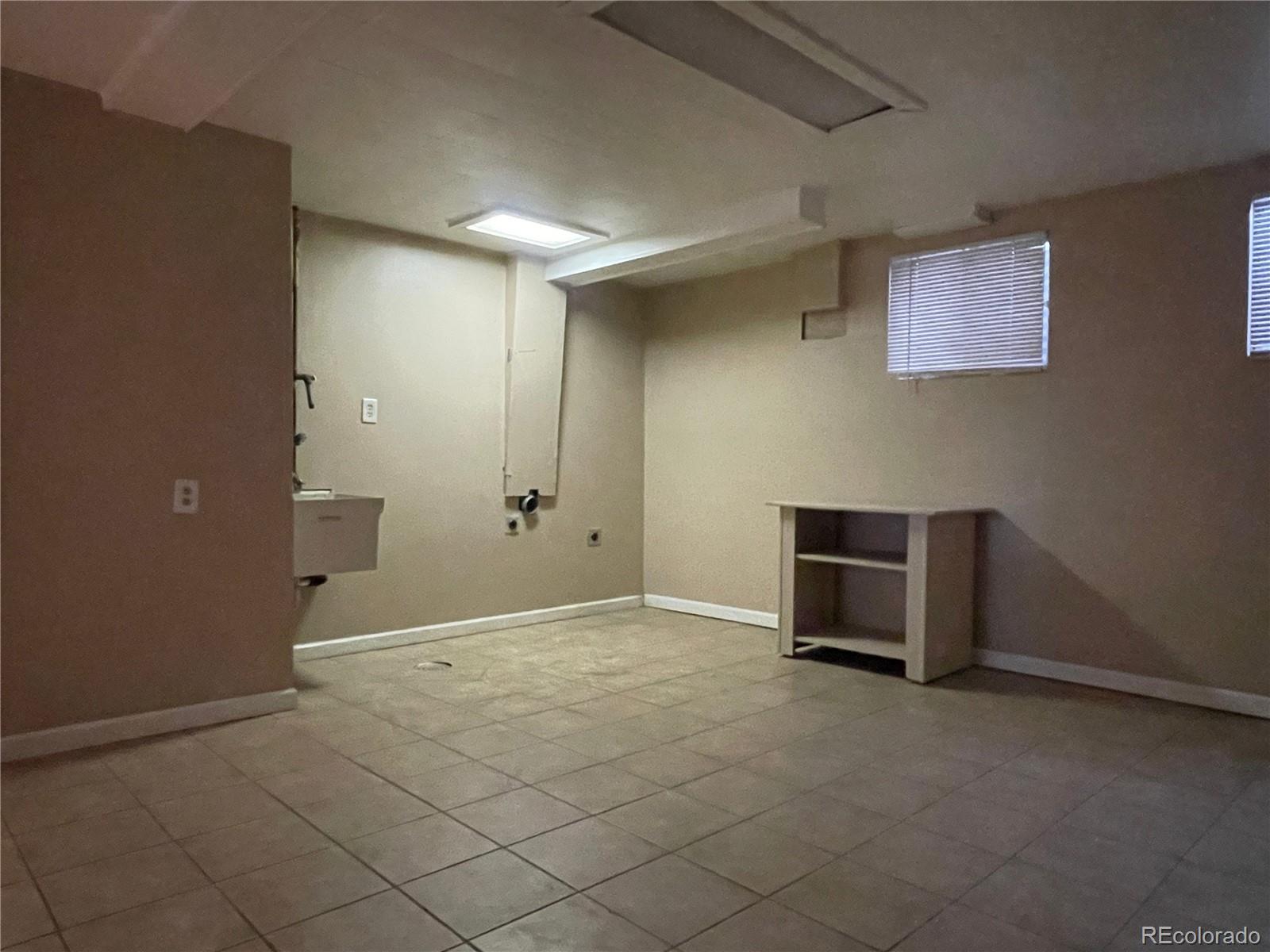 MLS Image #17 for 4115 s vincennes court,denver, Colorado