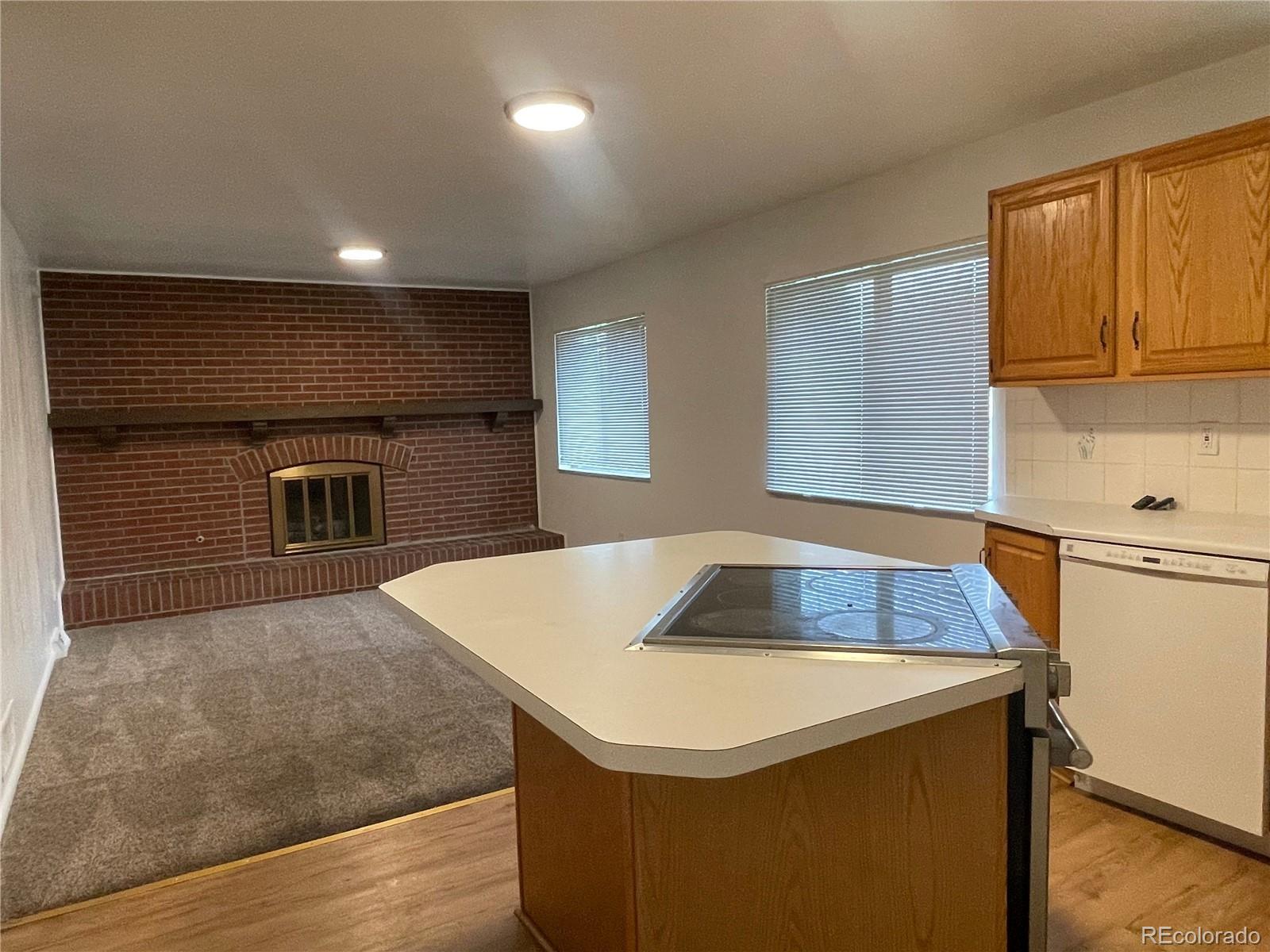 MLS Image #6 for 4115 s vincennes court,denver, Colorado