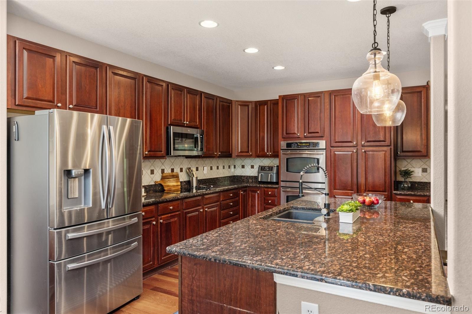 MLS Image #10 for 24702 e ontario drive,aurora, Colorado
