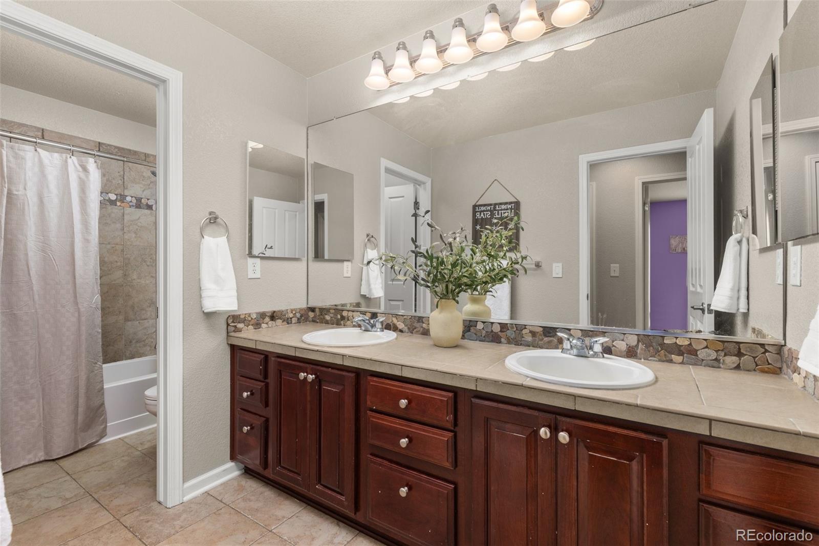 MLS Image #22 for 24702 e ontario drive,aurora, Colorado