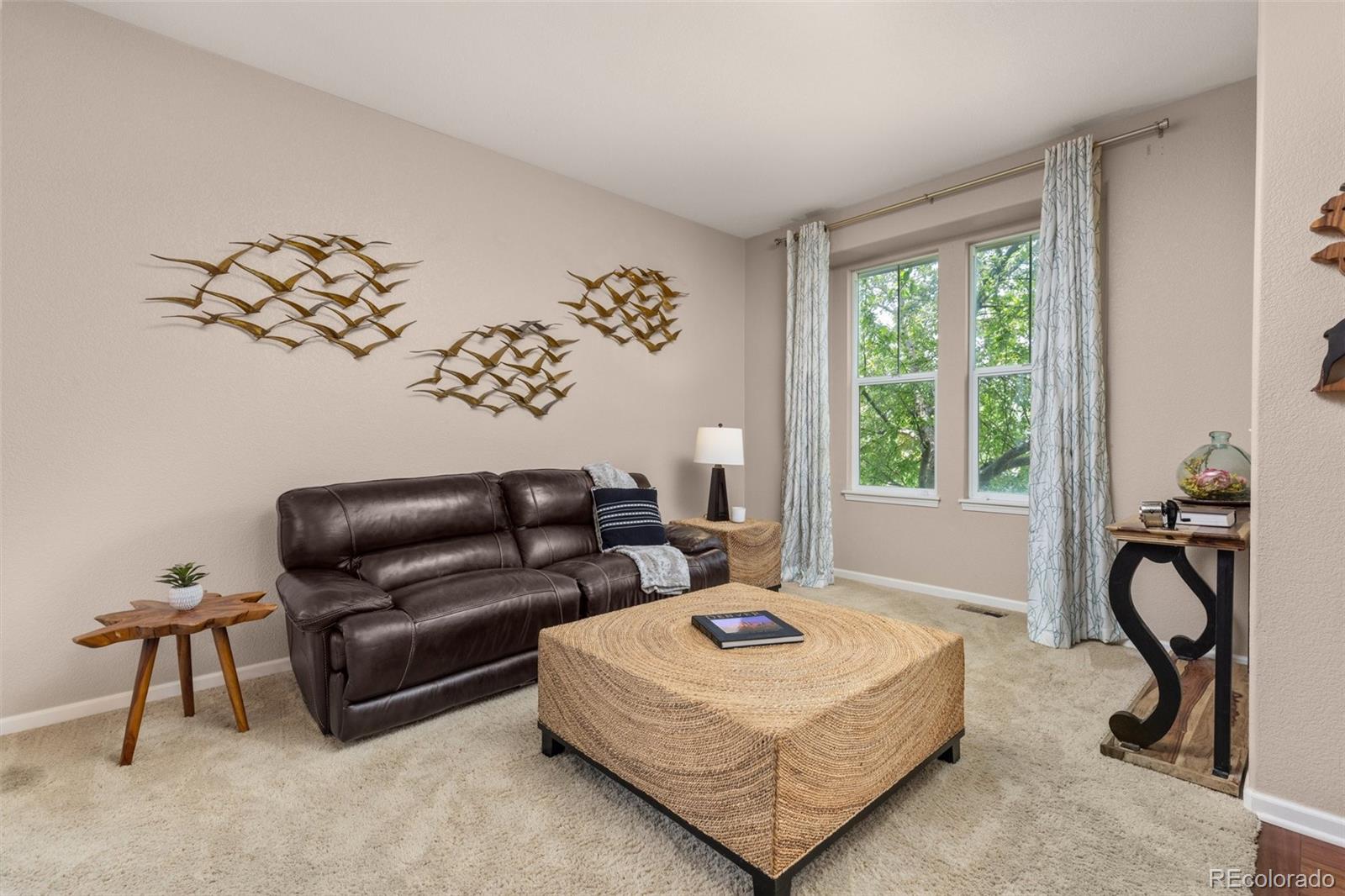 MLS Image #3 for 24702 e ontario drive,aurora, Colorado